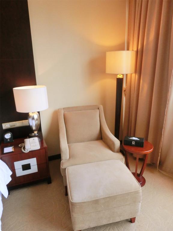 Yue Xiu Hotel Guangzhou Room photo