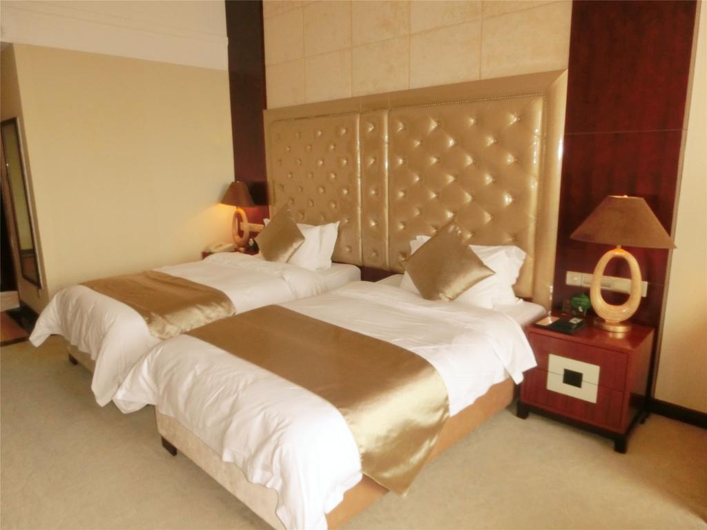 Yue Xiu Hotel Guangzhou Room photo