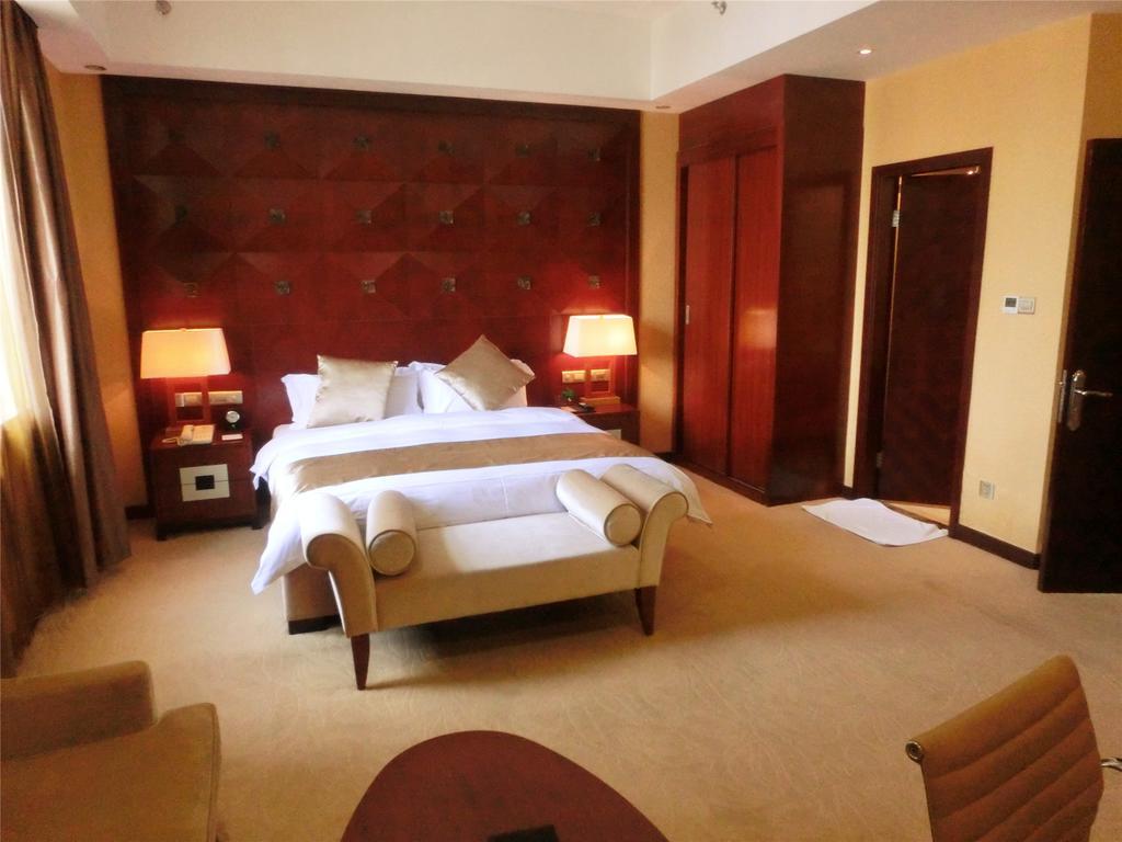 Yue Xiu Hotel Guangzhou Room photo